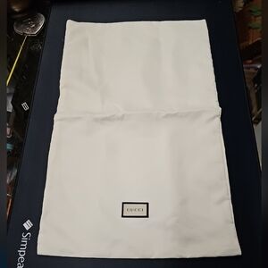 Gucci White Dust Bag